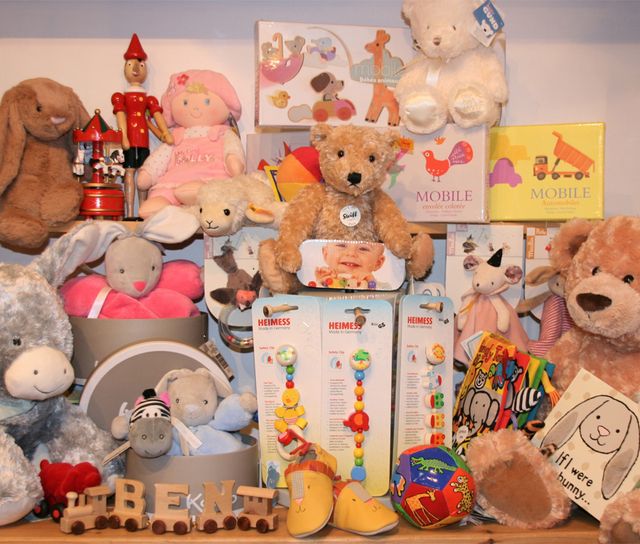 Toys and gifts hotsell